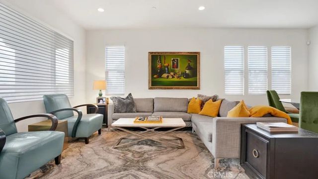 6333 Pacific, Westminster, CA 92683