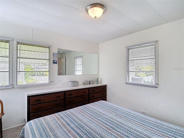 4061 58TH AVENUE N 224, St Petersburg, FL 33714