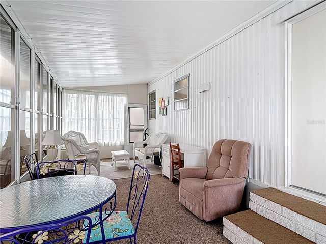 4061 58TH AVENUE N 224, St Petersburg, FL 33714