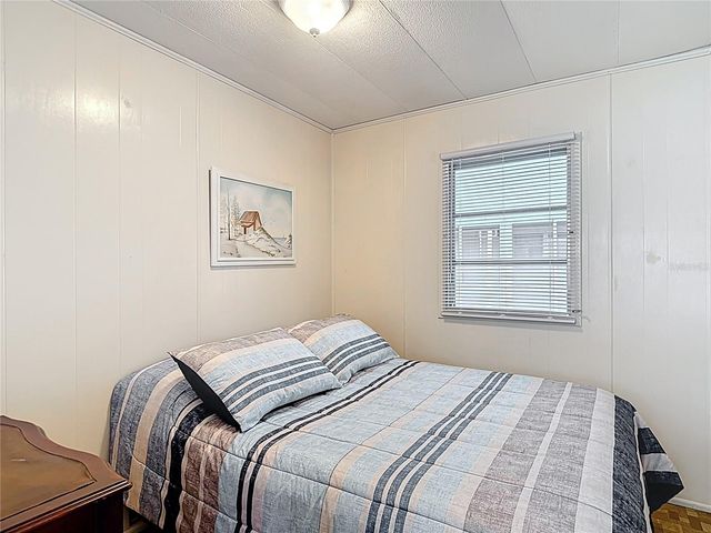 4061 58TH AVENUE N 224, St Petersburg, FL 33714