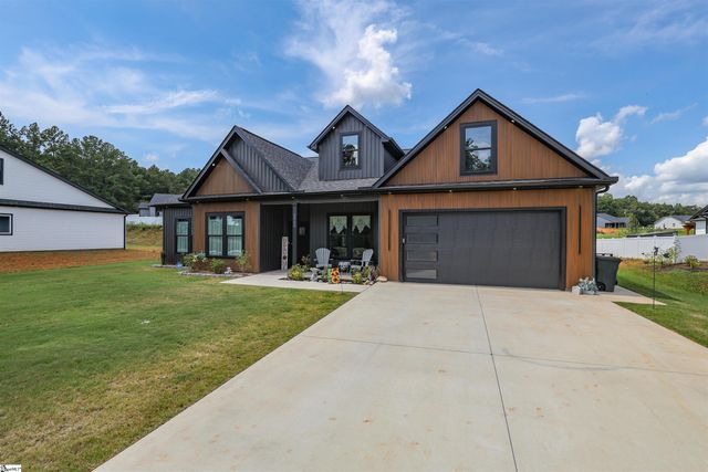 2925 Old Greenville Highway, Central, SC 29630