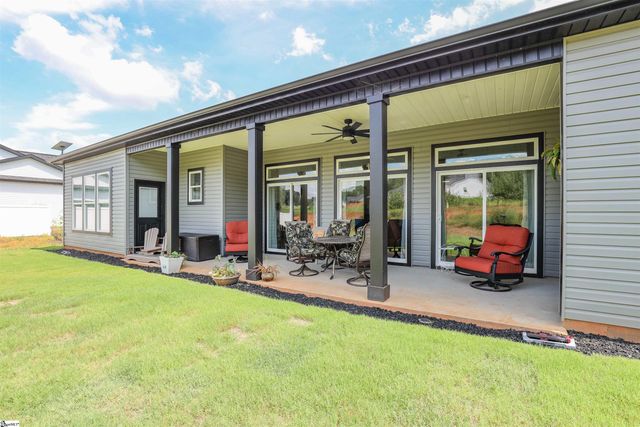 2925 Old Greenville Highway, Central, SC 29630