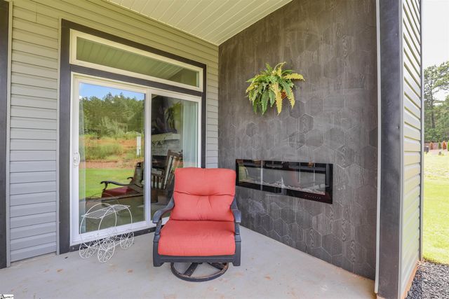 2925 Old Greenville Highway, Central, SC 29630