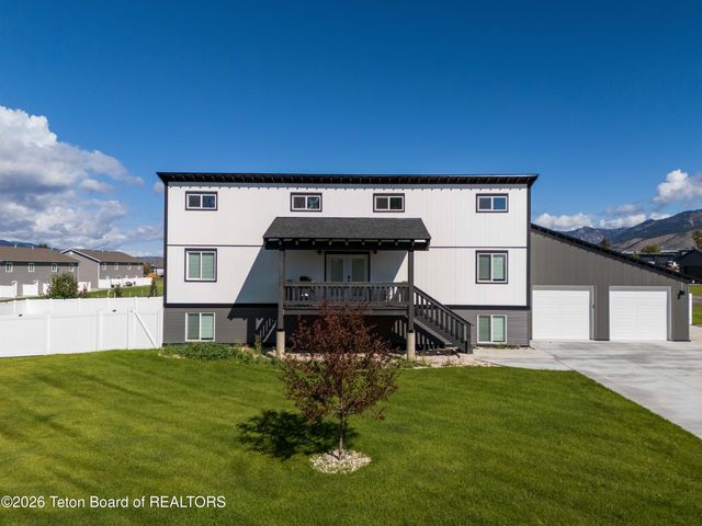 116 CLEARVIEW Drive, Etna, WY 83118 property photo