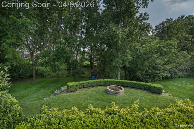 787 Quarry, Rochester Hills, MI 48306