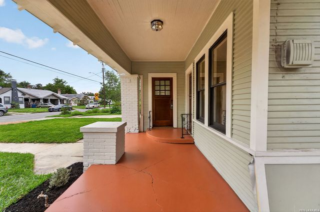 619 W Kings Hwy, San Antonio, TX 78212