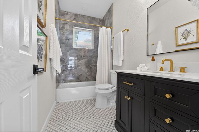 619 W Kings Hwy, San Antonio, TX 78212