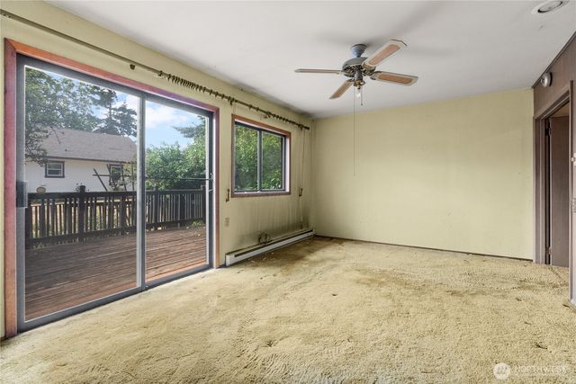 6621 S Oakes Street, Tacoma, WA 98409