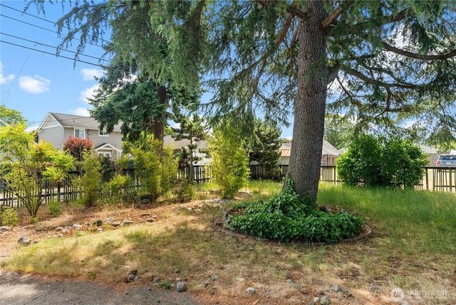6621 S Oakes Street, Tacoma, WA 98409