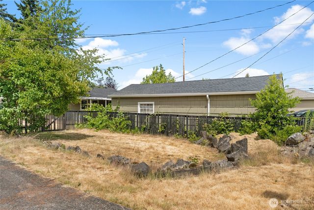 6621 S Oakes Street, Tacoma, WA 98409