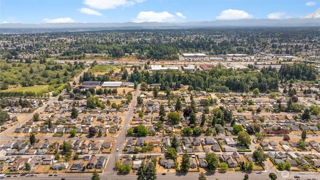 6621 S Oakes Street, Tacoma, WA 98409
