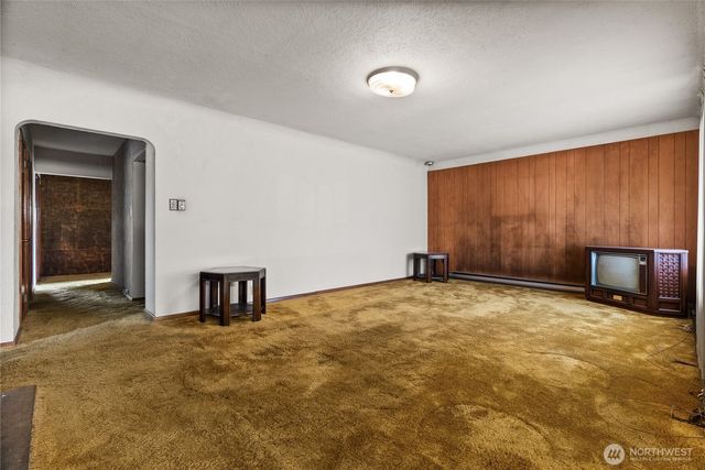 6621 S Oakes Street, Tacoma, WA 98409