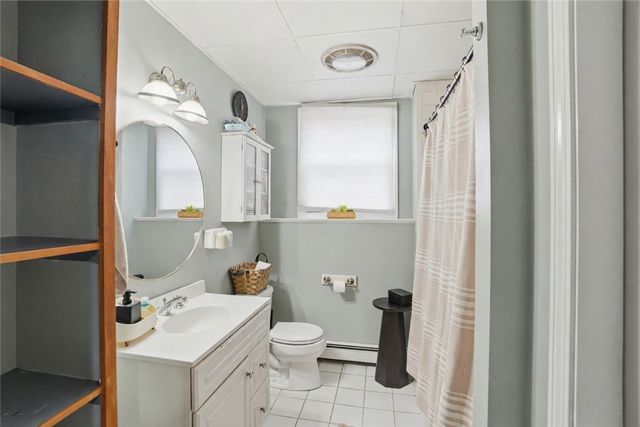 118 King Phillip Street, Portsmouth, RI 02871