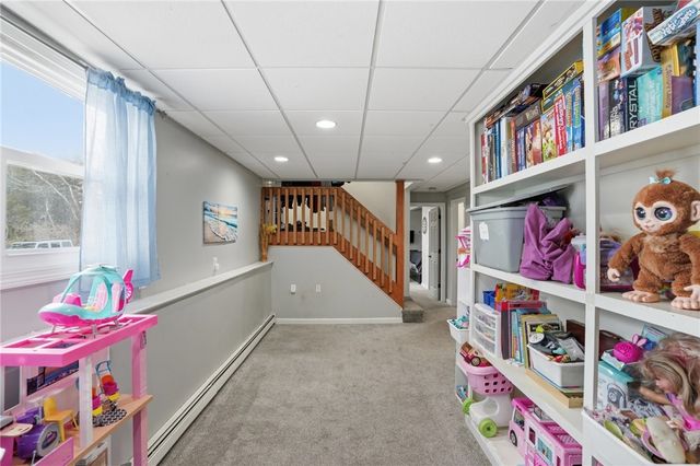 118 King Phillip Street, Portsmouth, RI 02871