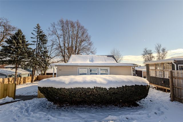 310 E 11th Street N, Newton, IA 50208