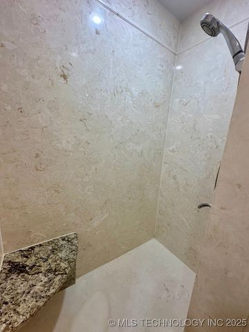 3608 Prairie Crossing Street, Durant, OK 74701