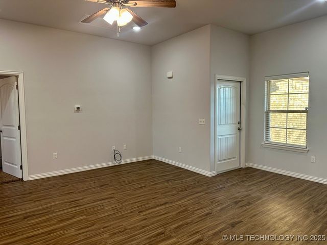 3608 Prairie Crossing Street, Durant, OK 74701