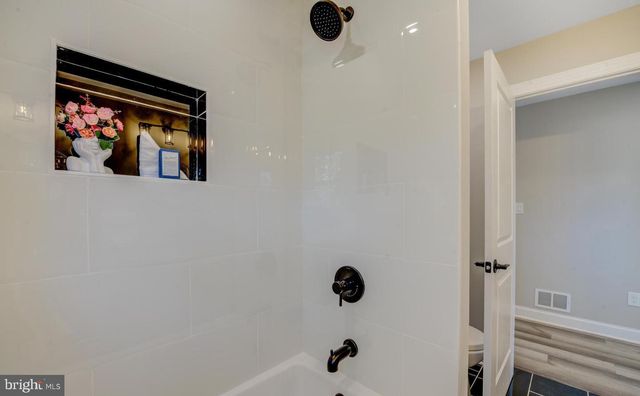 38 PINAFORE LN, Willingboro, NJ 08046
