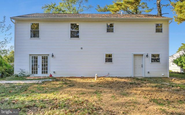 38 PINAFORE LN, Willingboro, NJ 08046
