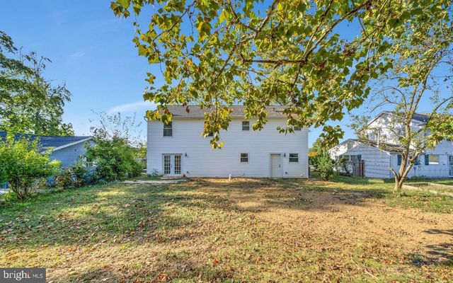 38 PINAFORE LN, Willingboro, NJ 08046