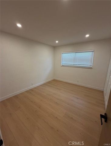 10024 Norwich Avenue, San Fernando, CA 91345