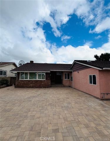 10024 Norwich Avenue, San Fernando, CA 91345