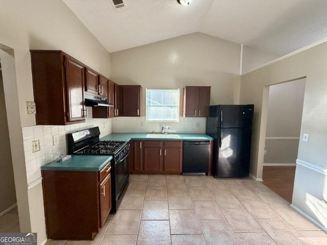 1617 Picadilly Court NE, Conyers, GA 30013