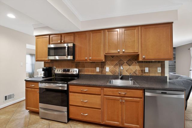 8021 CLARK STATION RD, Severn, MD 21144