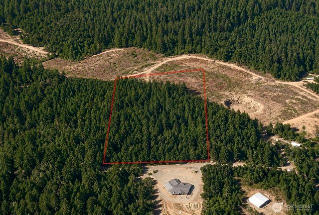 7611 N Triton Heights Road, Lilliwaup, WA 98555