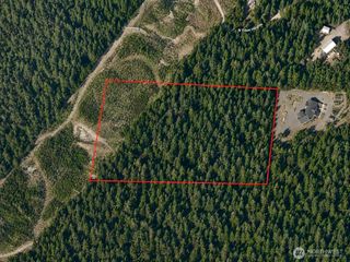 7611 N Triton Heights Road, Lilliwaup, WA 98555