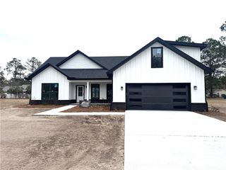 243 Charlton Street, Jesup, GA 31545