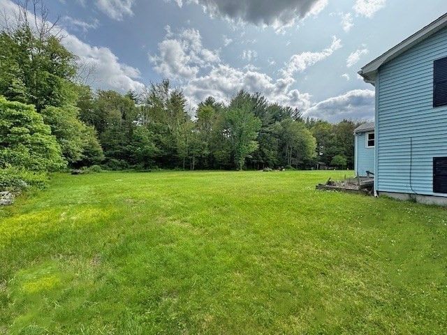 18 Ash Street, Webster, MA 01570