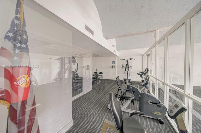 494 NW 165th St Rd C-205, Miami, FL 33169