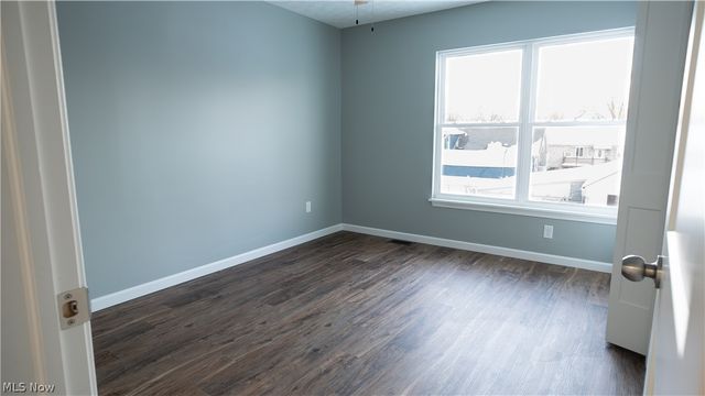 161 High Street, Elyria, OH 44035