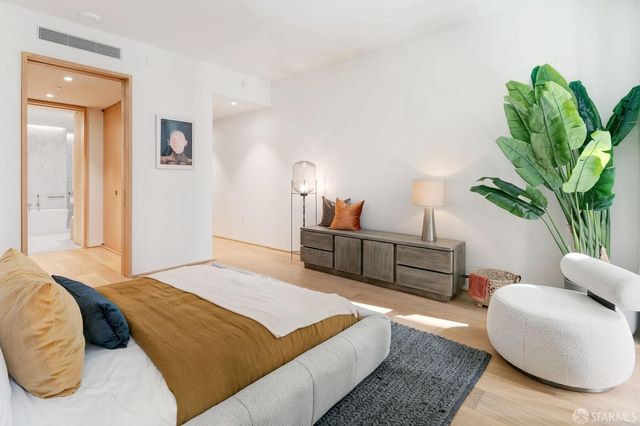 1 Steuart Lane 605, San Francisco, CA 94105