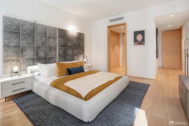 1 Steuart Lane 605, San Francisco, CA 94105