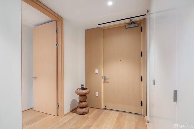 1 Steuart Lane 605, San Francisco, CA 94105