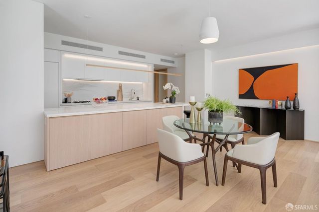 1 Steuart Lane 605, San Francisco, CA 94105