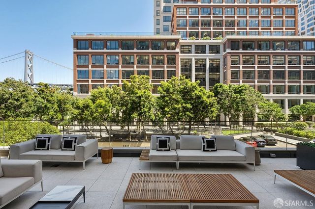 1 Steuart Lane 605, San Francisco, CA 94105