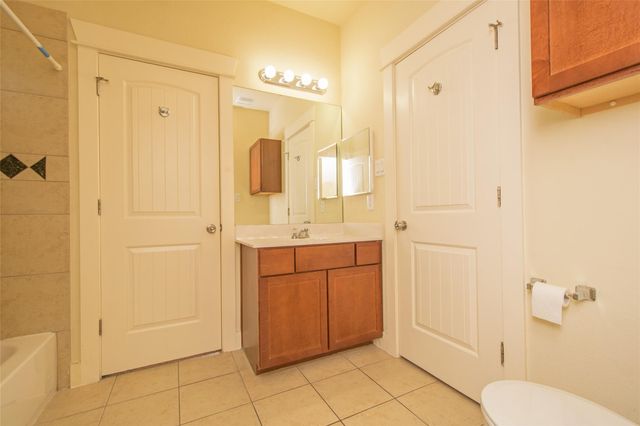 5405 Avenue H A, Austin, TX 78751