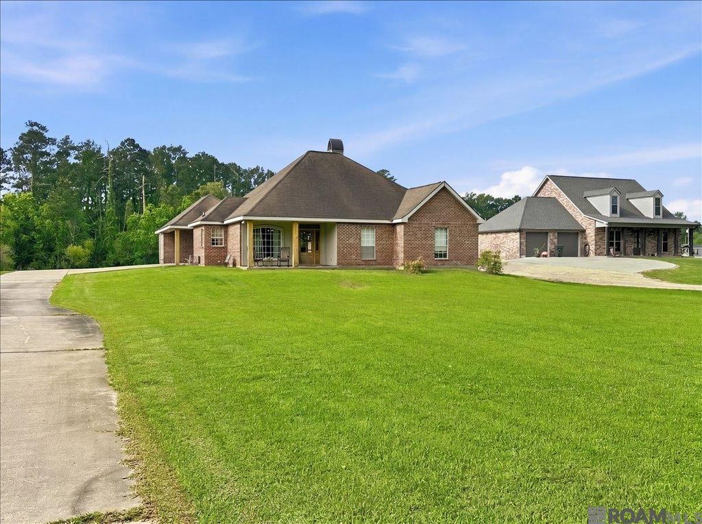 44129 La Hwy 431, St Amant, LA 70774