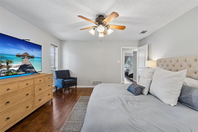 5112 Park Lake Court, Sachse, TX 75048