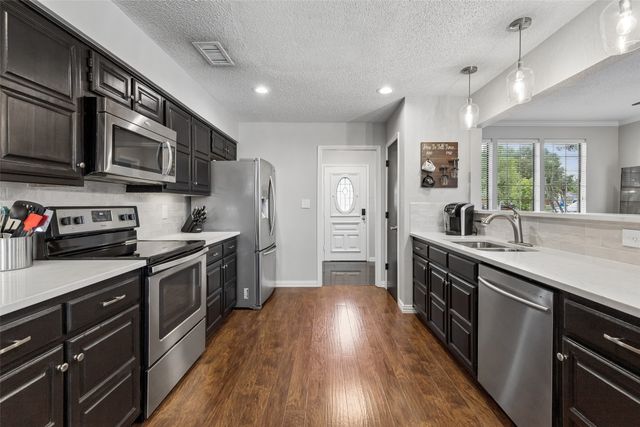 5112 Park Lake Court, Sachse, TX 75048