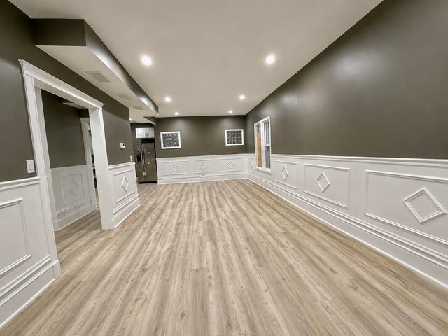 801 S 16th Avenue, Maywood, IL 60153