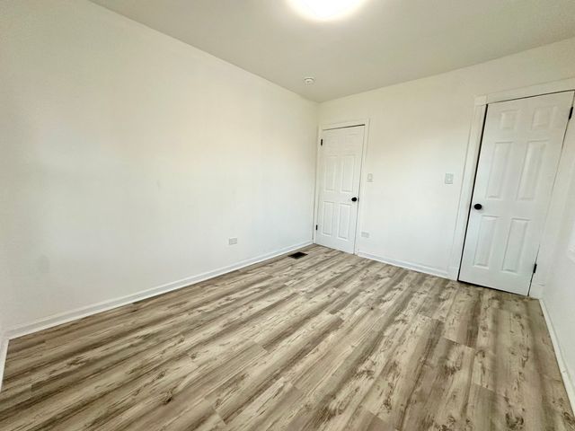 801 S 16th Avenue, Maywood, IL 60153