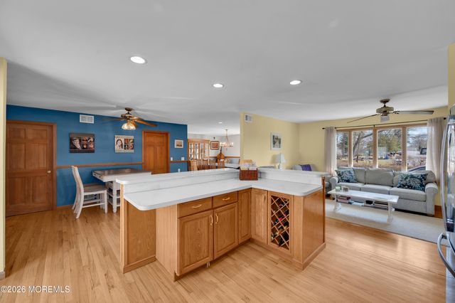 203 Gilford Avenue, Island Heights, NJ 08732