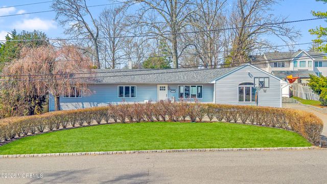 203 Gilford Avenue, Island Heights, NJ 08732