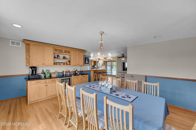 203 Gilford Avenue, Island Heights, NJ 08732