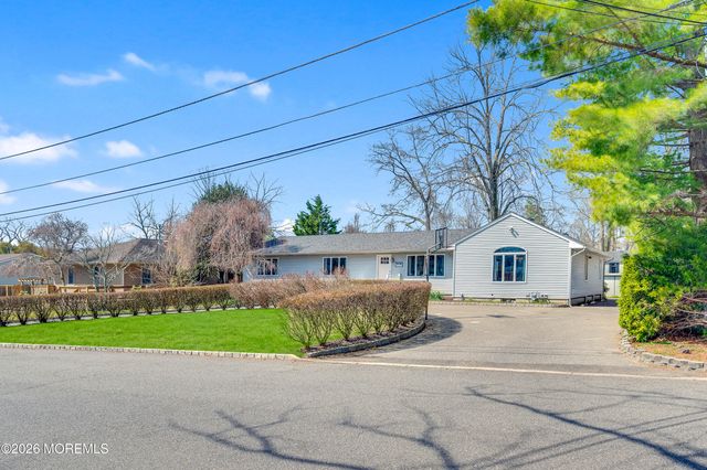 203 Gilford Avenue, Island Heights, NJ 08732