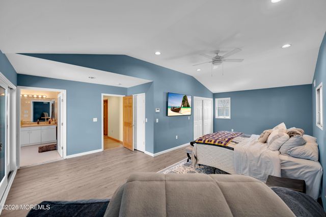 203 Gilford Avenue, Island Heights, NJ 08732